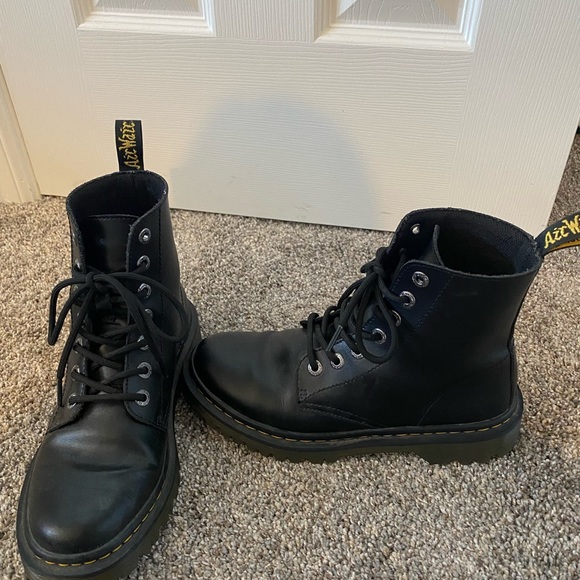 Doc Martens’s Boots - Picture 4 of 4